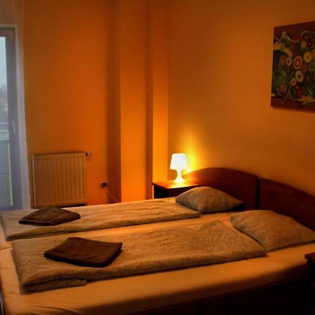 Hotel Kreator-Sport Krakow Bagian luar foto