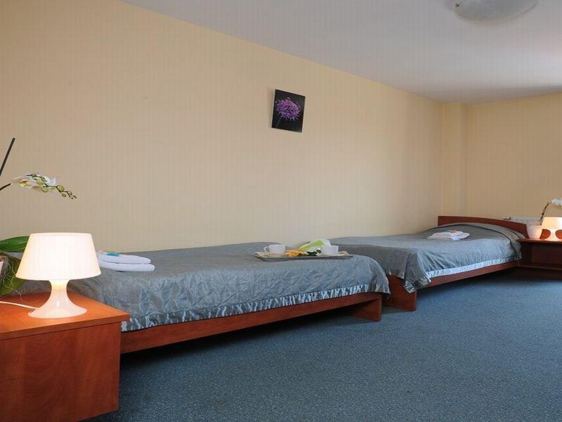 Hotel Kreator-Sport Krakow Bagian luar foto