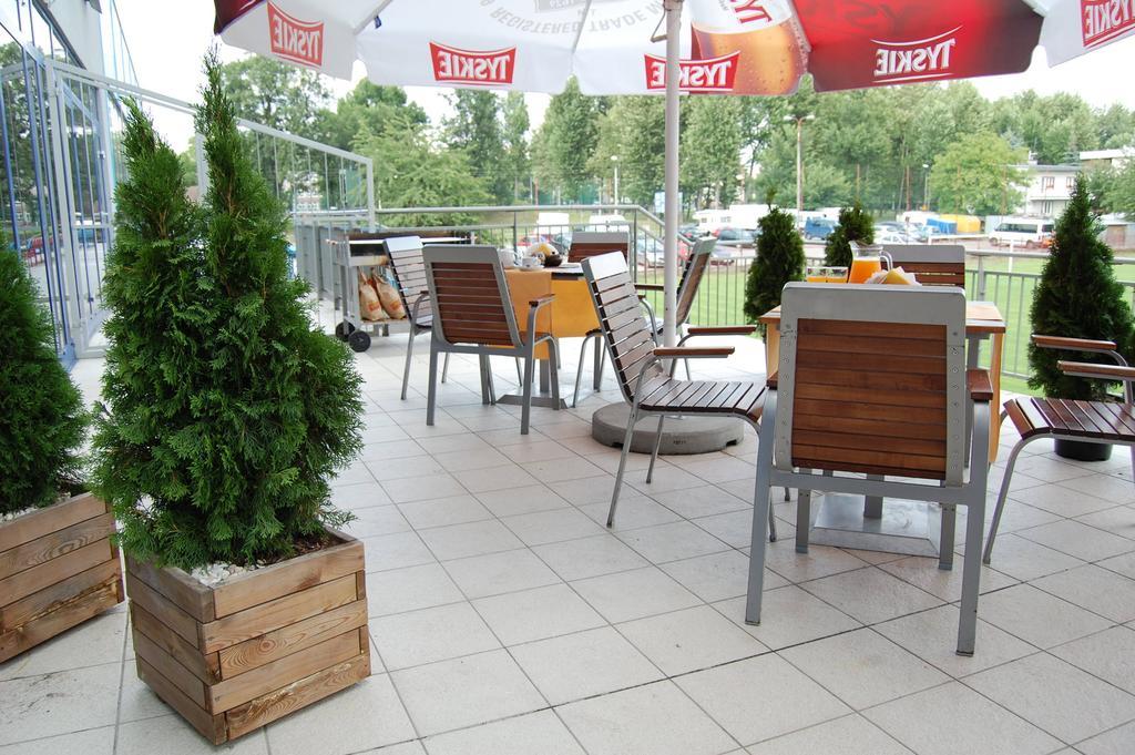Hotel Kreator-Sport Krakow Bagian luar foto
